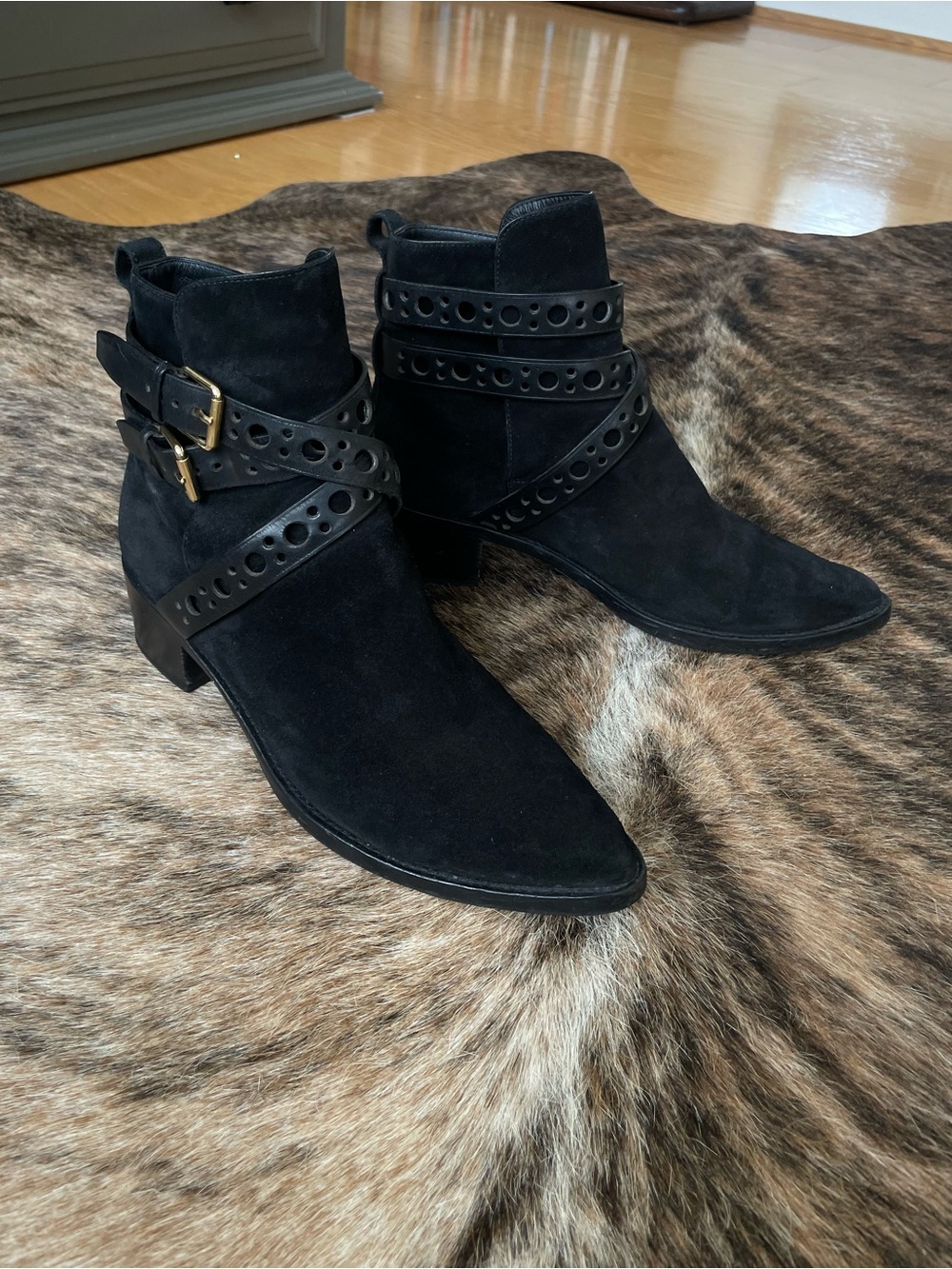 Burberry Black Suede Ankle Boots with Wrap Straps 39.5 / 8.5